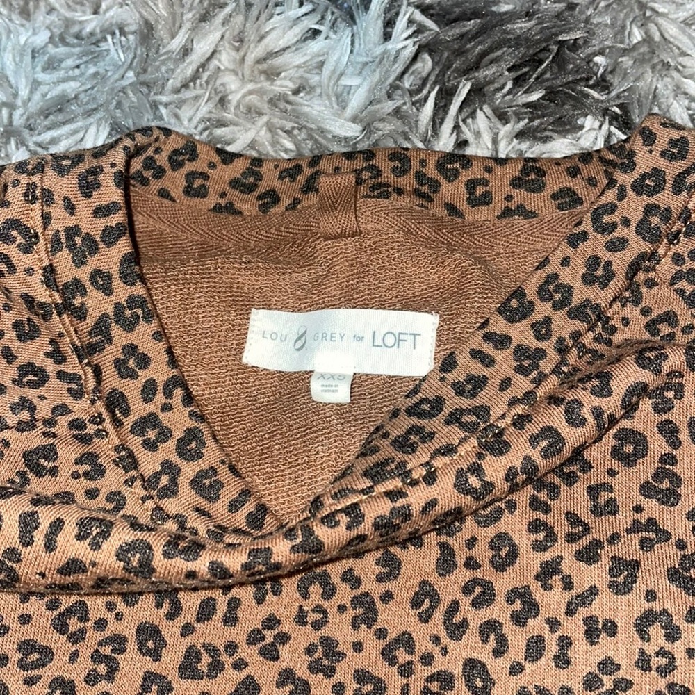 LOFT light crewneck XS - Picture 2 of 4